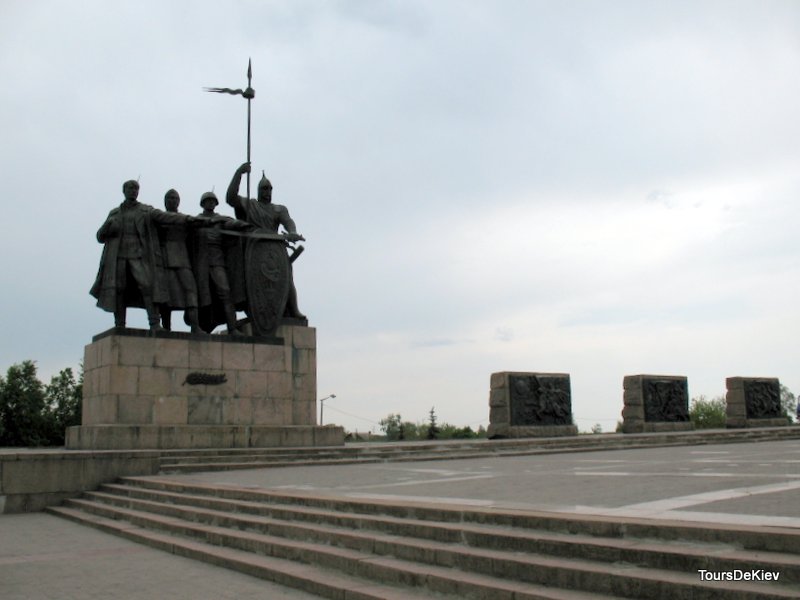Пам'ятник воїнам усіх часів